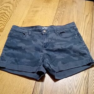 NEW YORK & COMPANY Jeans Shorts Womens 10 CAMO Denim Preowned Summer Spring Used